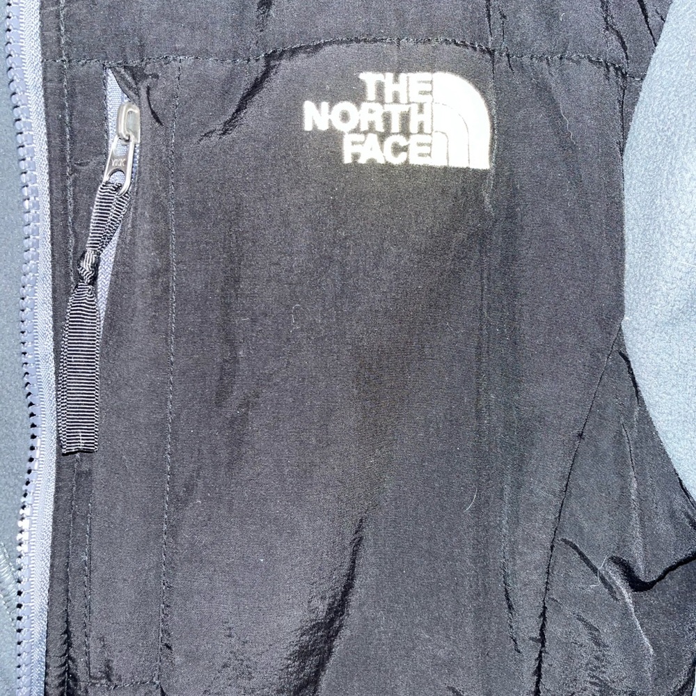 North face jacket - Picture 2 of 4
